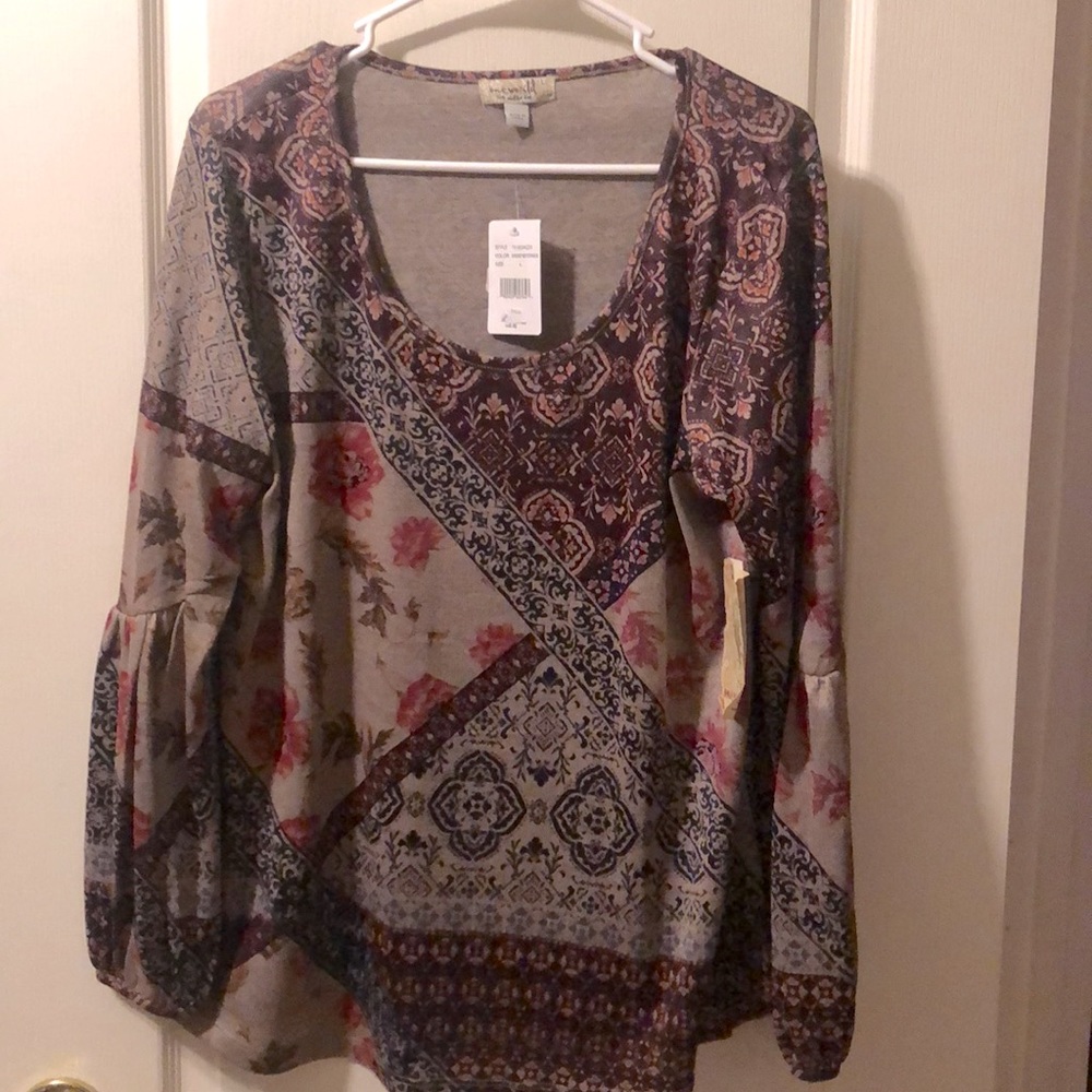 One World ladies top